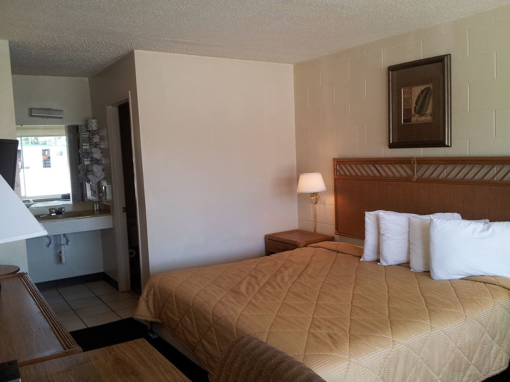 American Quality Lodge Panama City Buitenkant foto
