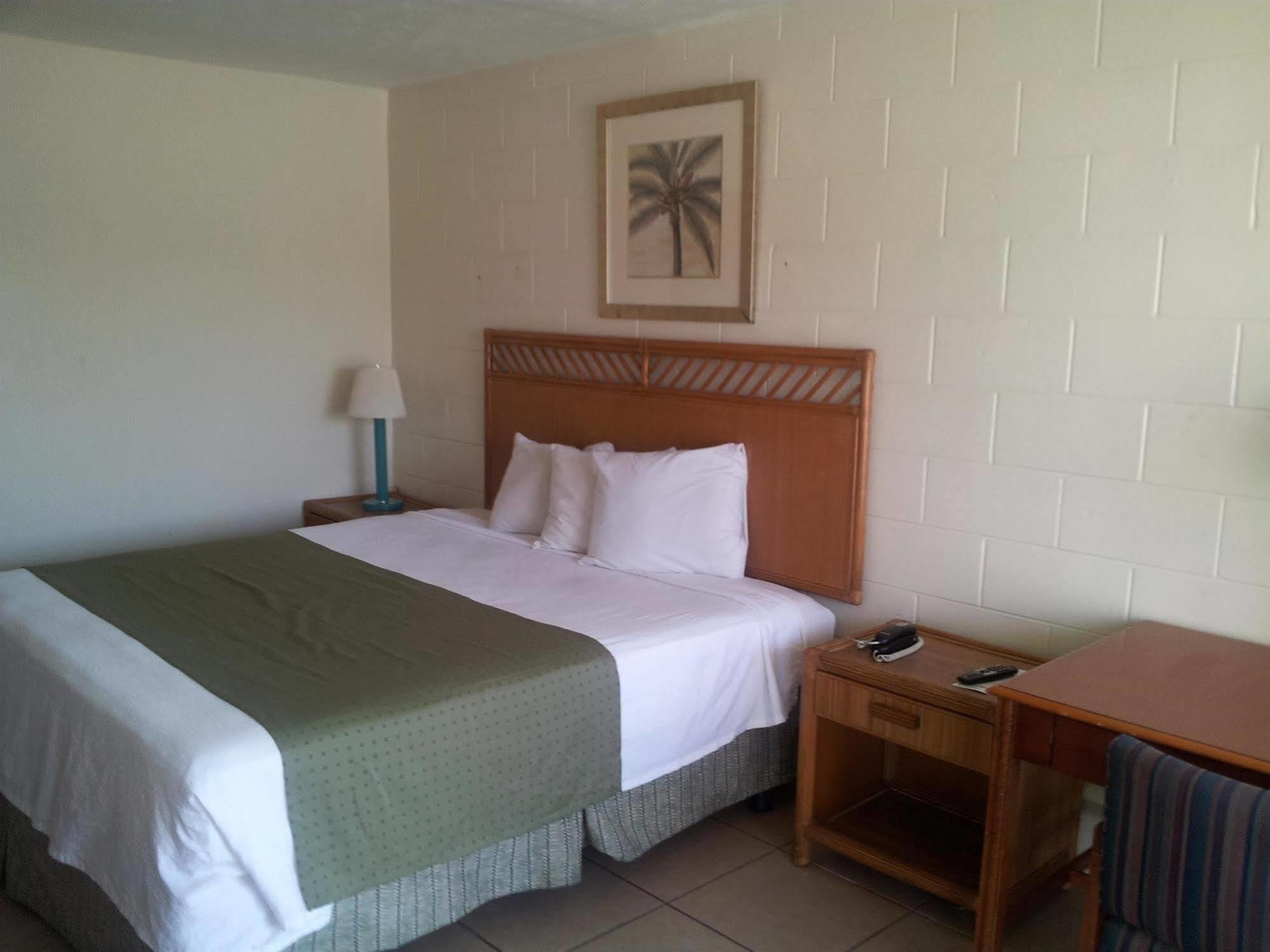 American Quality Lodge Panama City Buitenkant foto